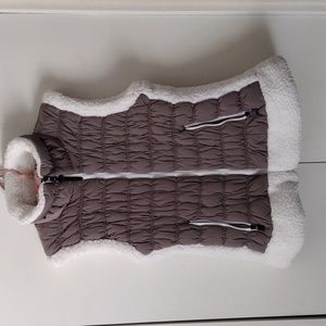 Calvin Klein Performance Woman’s Sherpa Trim Puffer Vest